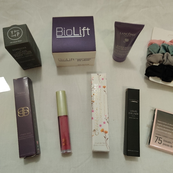 Beauty Bundle - Picture 5 of 6